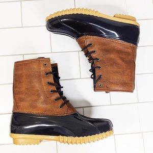Duck Boots 🦆
